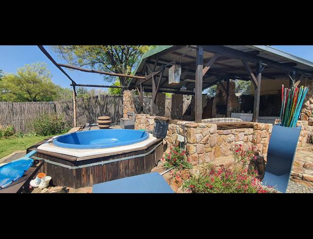 3 BEDROOM HOUSE FOR SALE IN RENSBURG